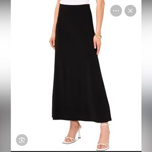 L.L. Bean Women's Black Maxi Skirt Medium Petite Pull-on A-line